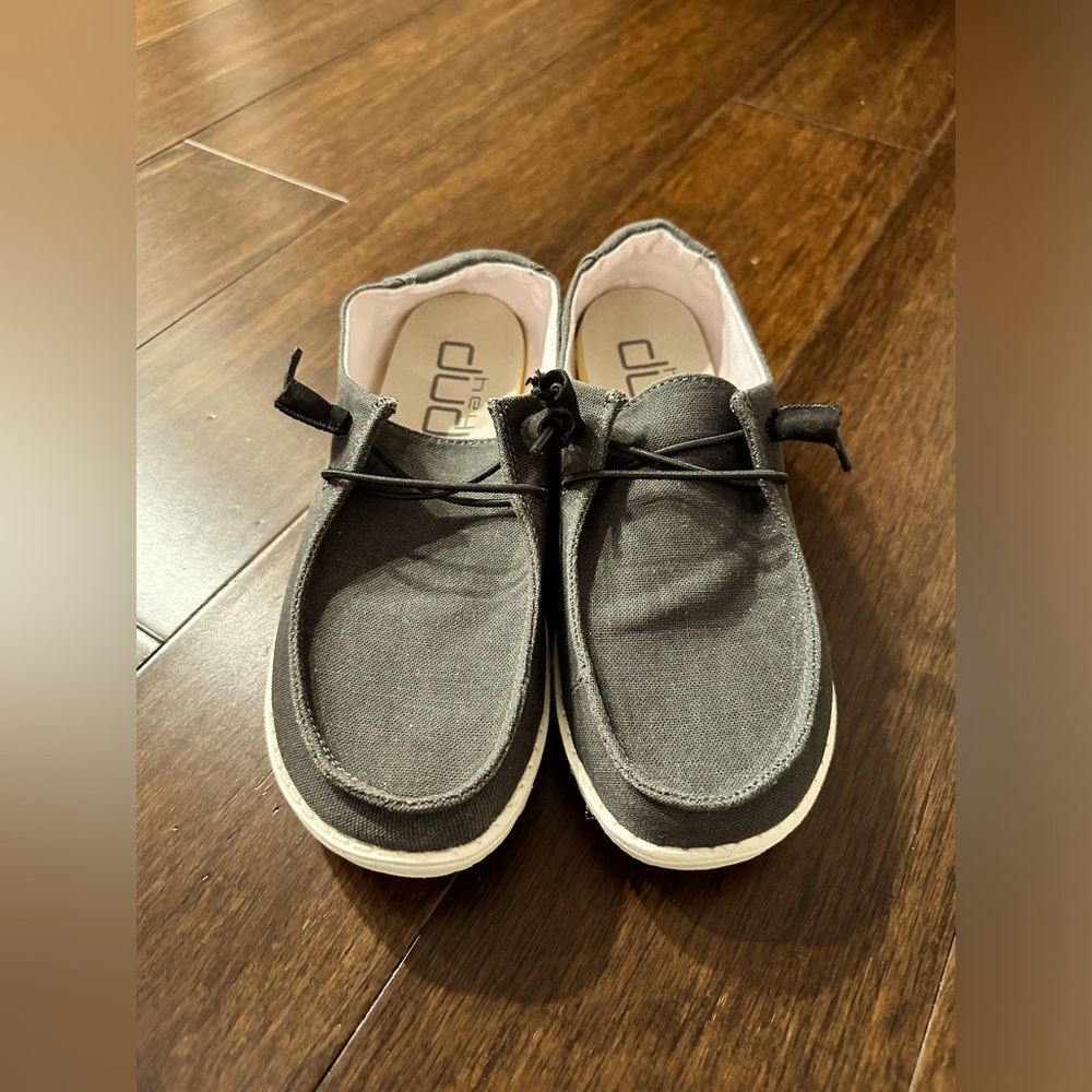 Hey Dude size 7 color: charcoal
